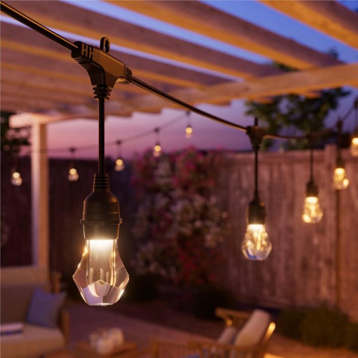 Nanoleaf Matter Smart Multicolour Outdoor String Light Smarter Kit (15m) - Pristine Refurbished Nanoleaf
