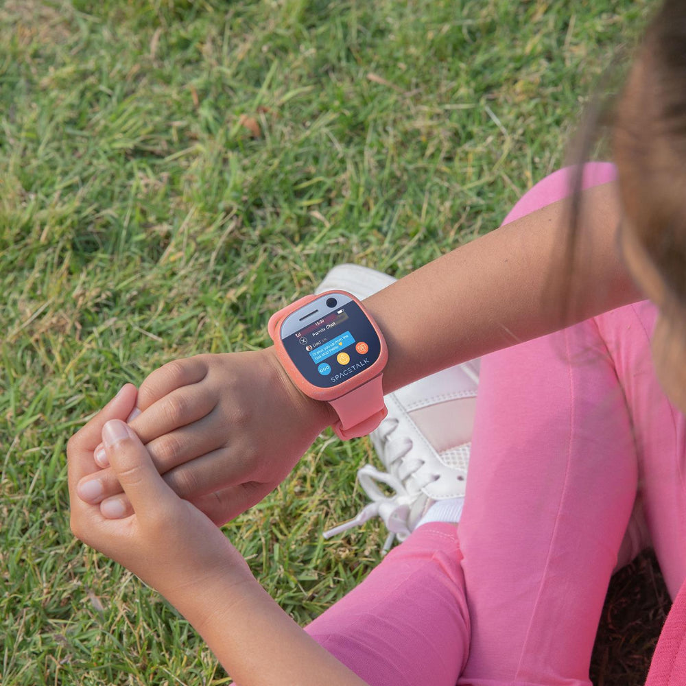 Coral SpaceTalk Adventurer smartwatch showing screen